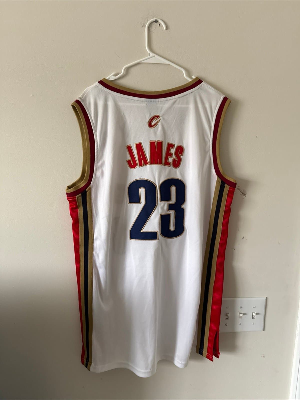 Men’s Adidas Lebron James #23 Cleveland Cavaliers Jersey Sz 52 - White NWT RARE - Thumbnail 7