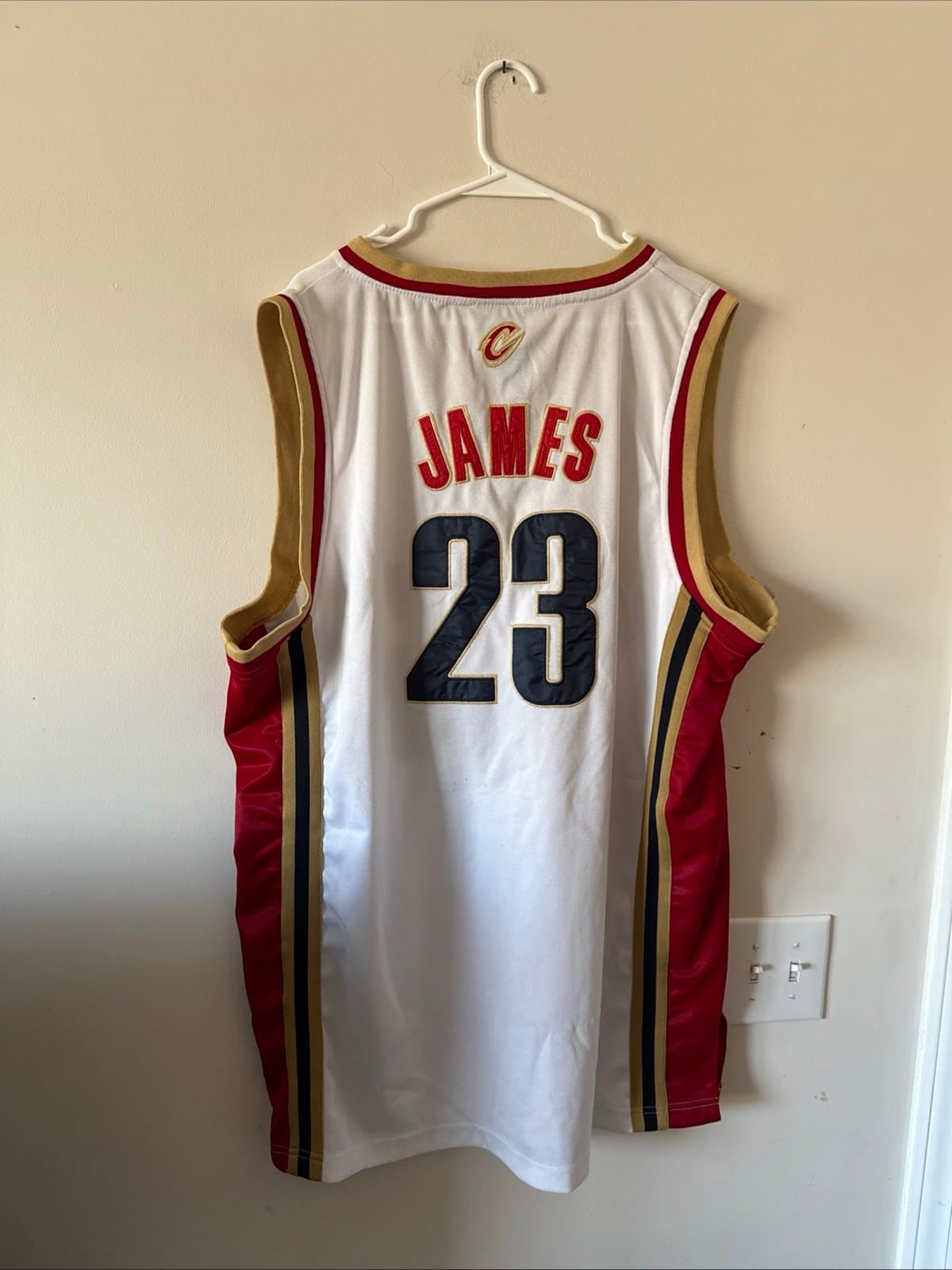 Men’s Adidas Lebron James #23 Cleveland Cavaliers Swingman Jersey Sz 54 - White - Thumbnail 6