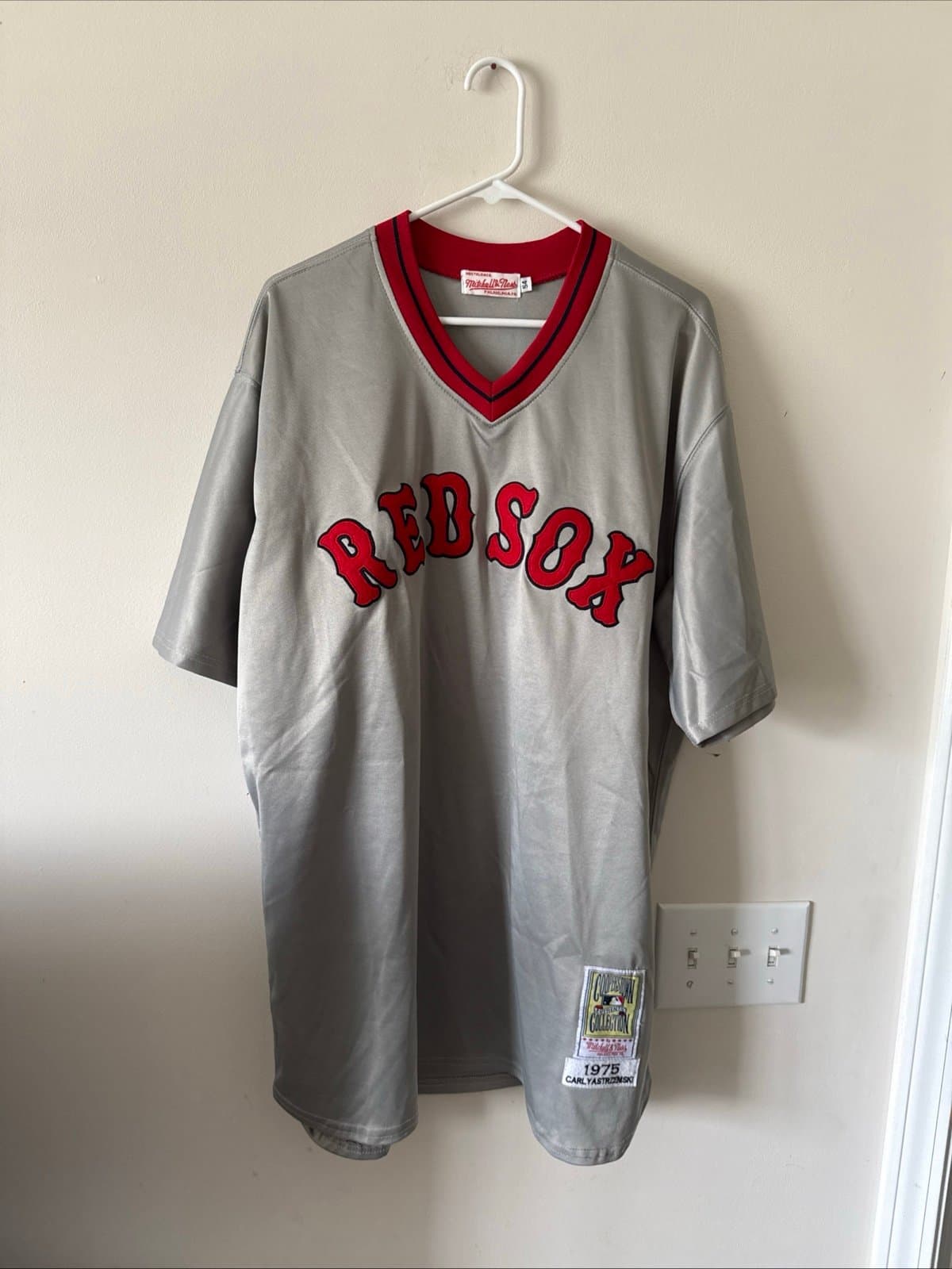 Men’s Mitchell & Ness Carl Yastrzemski #8 1975 Boston Red Sox Jersey Sz 54 - Image 1