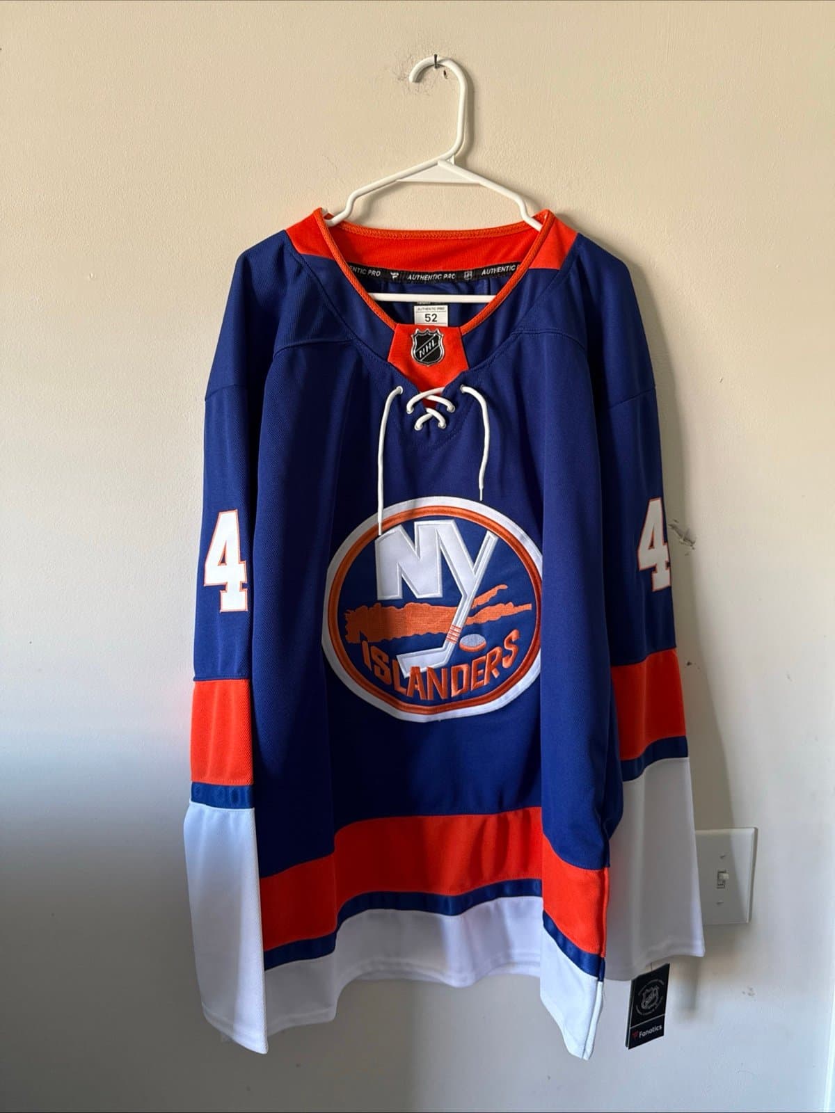 Men’s Fanatics Matthew Schaefer #48 NY Islanders NHL Jersey Sz 52 - NWT RARE - Image 1