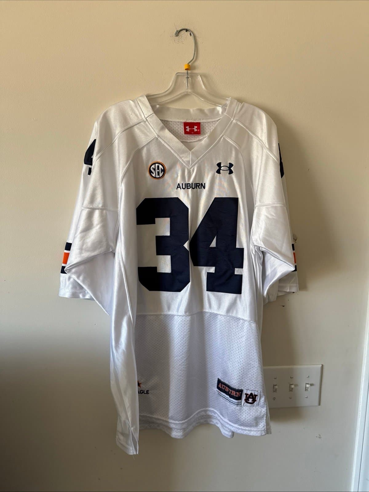 Men’s Under Armour Bo Jackson #34 Auburn Tigers NCAA Jersey Sz 50 - White - Image 1
