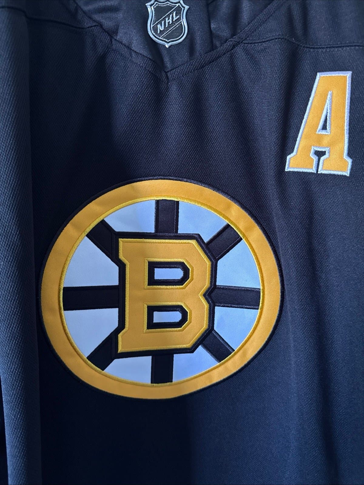 Men’s Fanatics Authentic Pro David Pastrnak #88 Boston Bruins Jersey Sz 54 NWT - Thumbnail 2