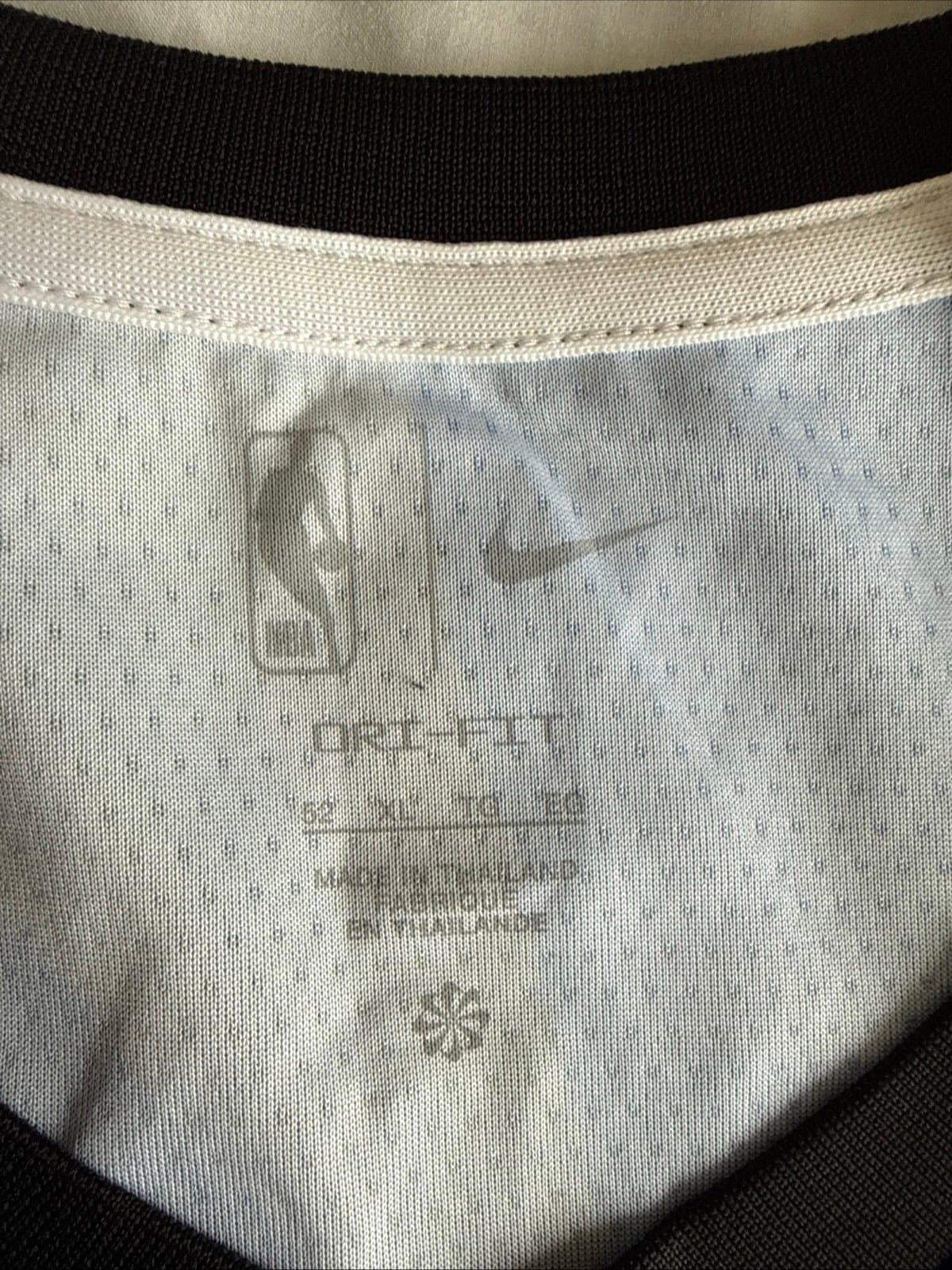 Men’s Nike Cam Johnson #2 Brooklyn Nets KAWS 2023 City Edition Jersey Sz 52 NWT - Thumbnail 4