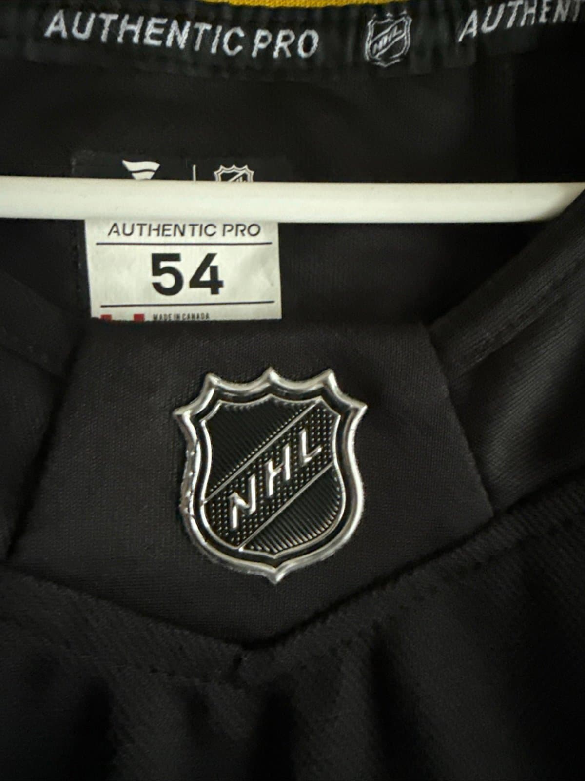 Men’s Fanatics Elias Pettersson #40 Vancouver Canucks NHL Jersey Sz 54 - RARE - Thumbnail 4