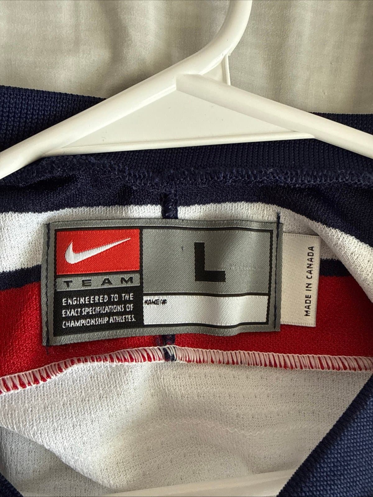 Men’s VTG Nike Team USA #9 2002 Winter Olympics Hockey Jersey Sz L - White RARE - Thumbnail 3