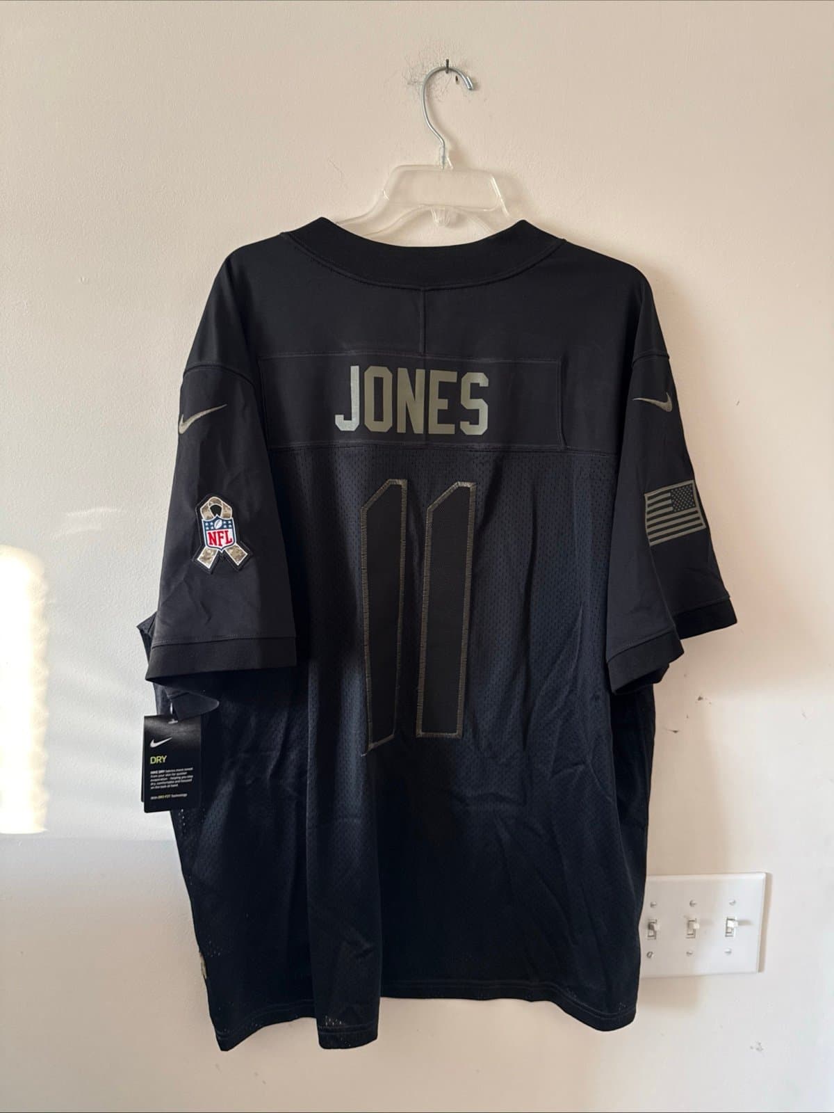 Men’s Nike Julio Jones #11 Falcons 2020 Salute to Service Jersey Sz 2XL NWT RARE - Thumbnail 7
