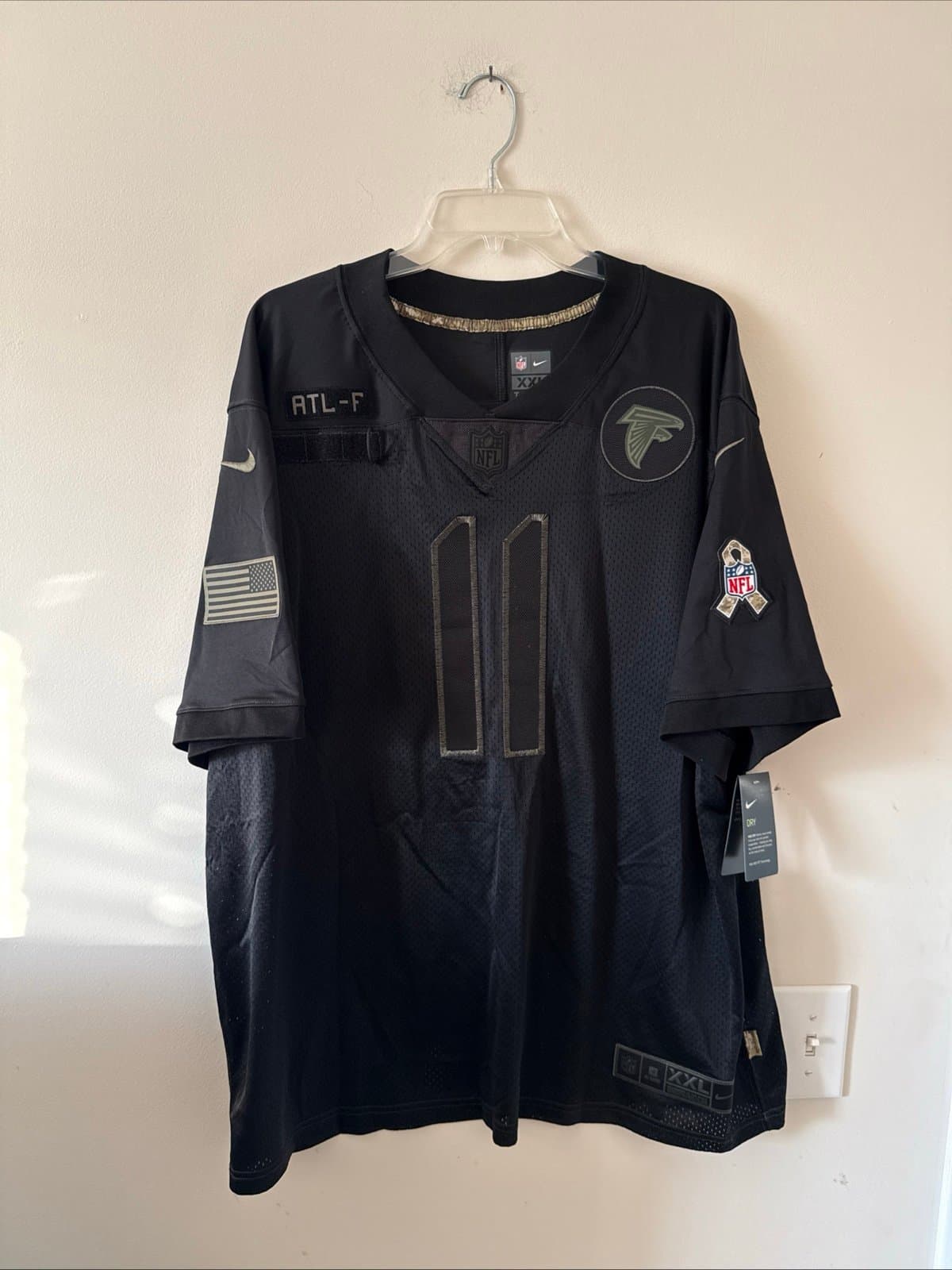 Men’s Nike Julio Jones #11 Falcons 2020 Salute to Service Jersey Sz 2XL NWT RARE - Image 1