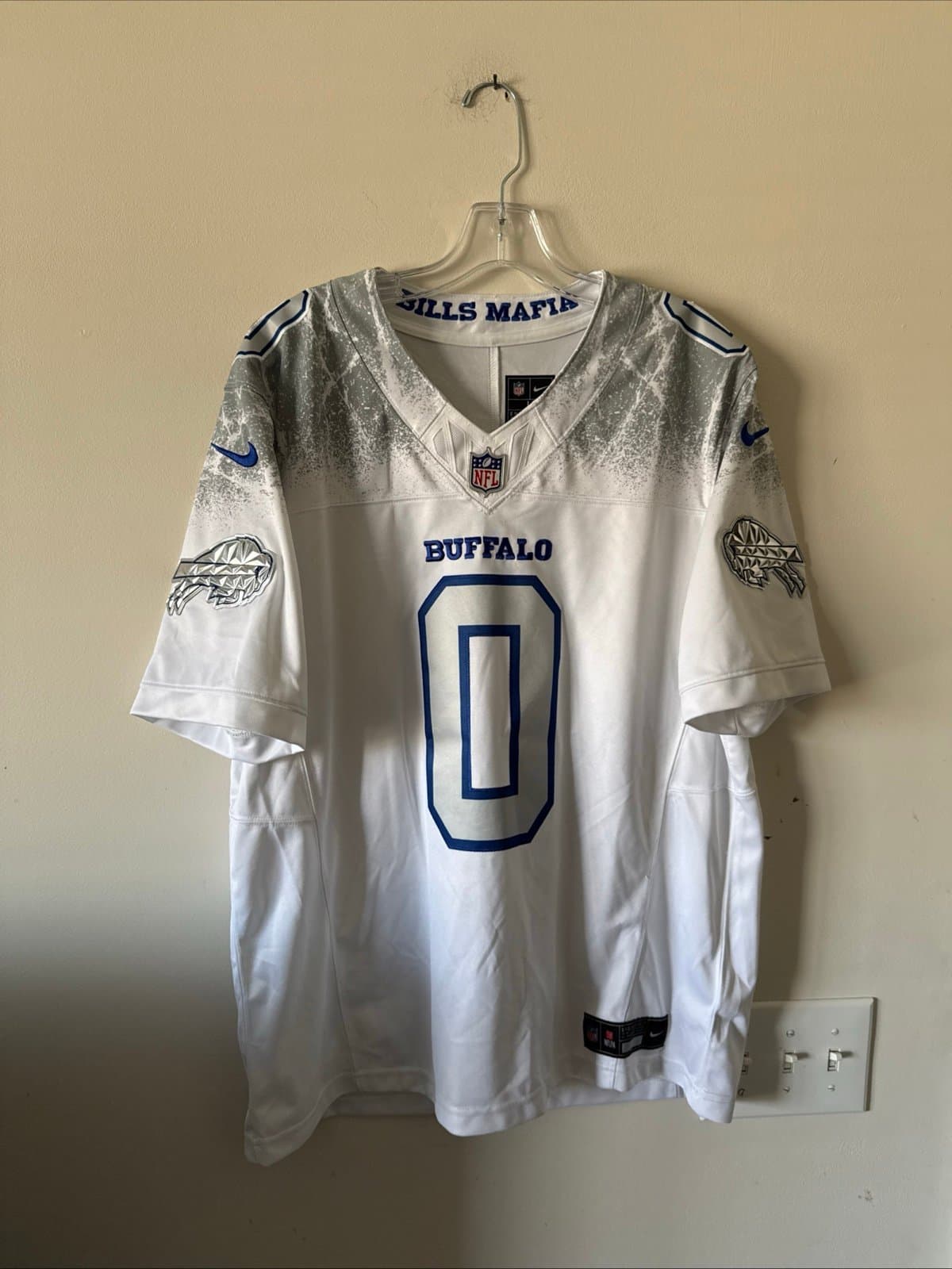 Men’s Nike Keon Coleman #0 Buffalo Bills 2025 Rivalries Vapor Lmtd Jersey Sz L - Image 1