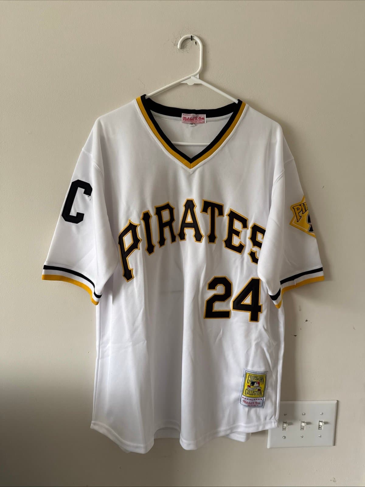 Mens Mitchell & Ness Barry Bonds #24 Pittsburgh Pirates 1988 Jersey Sz M - NWT - Image 1