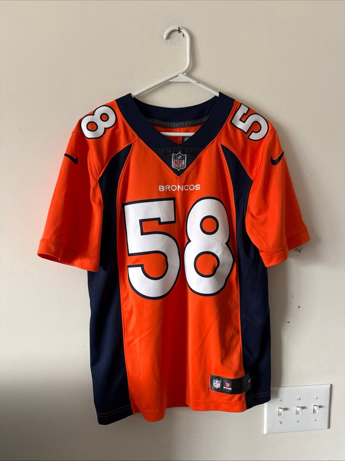 Men’s Nike Von Miller #58 Denver Broncos Vapor Limited Jersey Sz S - Orange RARE - Image 1