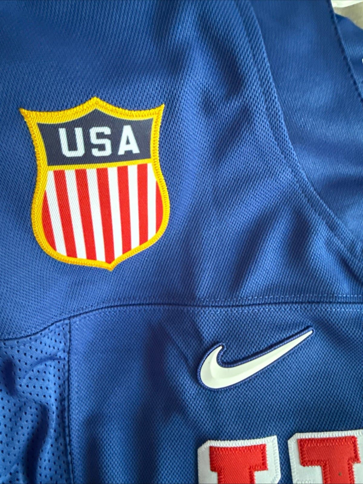 Men’s Nike Tage Thompson #72 Team USA 2026 Winter Olympics Jersey Size L - RARE - Thumbnail 4