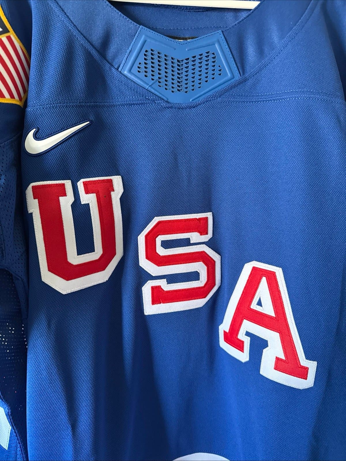 Men’s Nike Tage Thompson #72 Team USA 2026 Winter Olympics Jersey Size L - RARE - Thumbnail 2