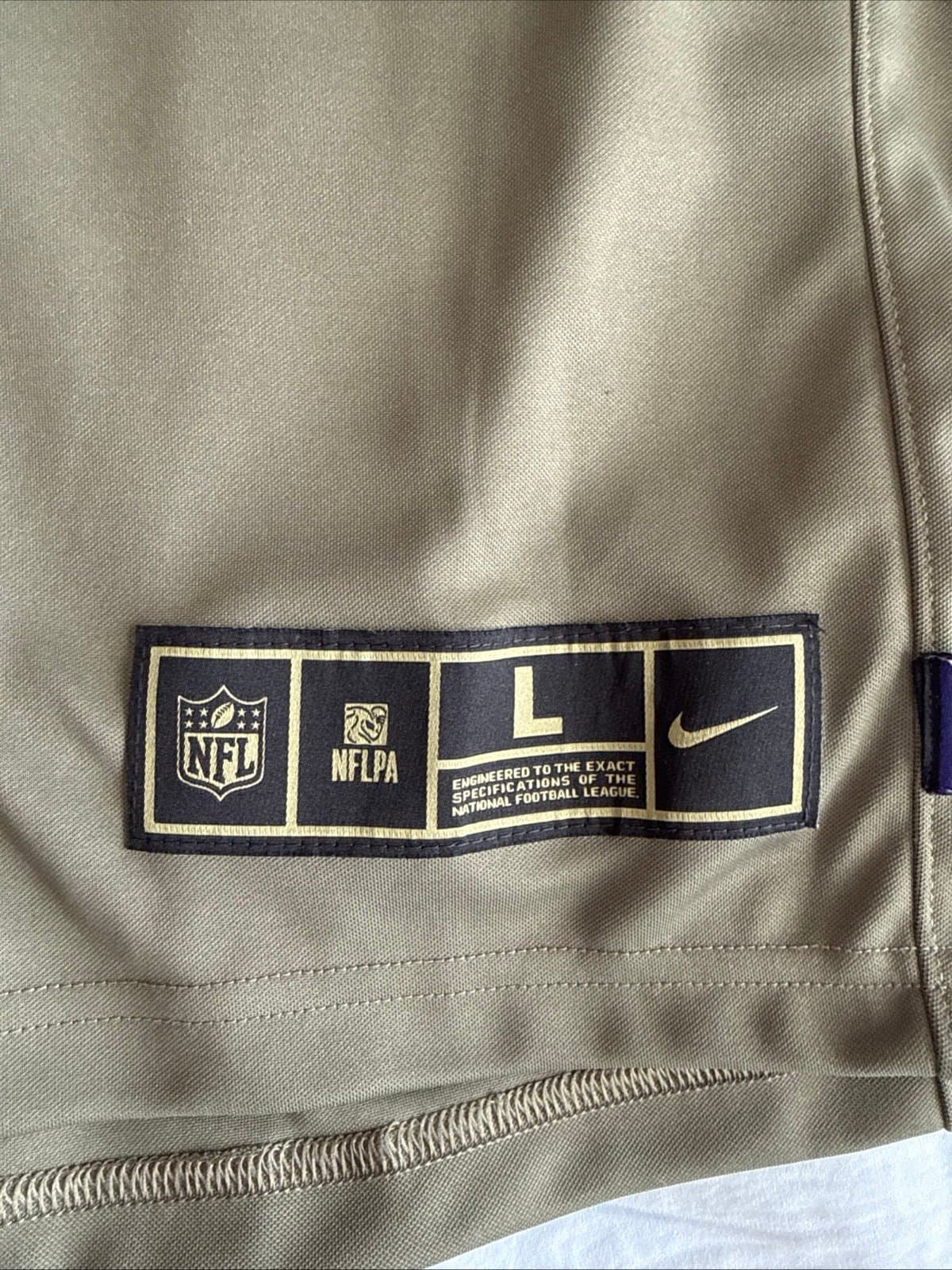 Men’s Lamar Jackson #8 Baltimore Ravens 2022 Salute To Service Jersey Sz L RARE - Thumbnail 3