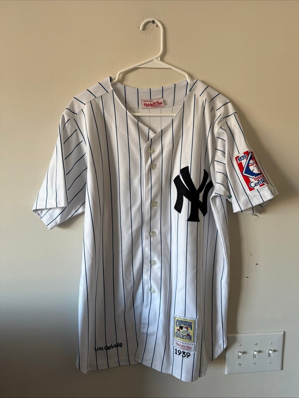 Men’s Mitchell & Ness Lou Gehrig #4 New York Yankees 1939 Jersey Sz 48 - RARE - Image 1