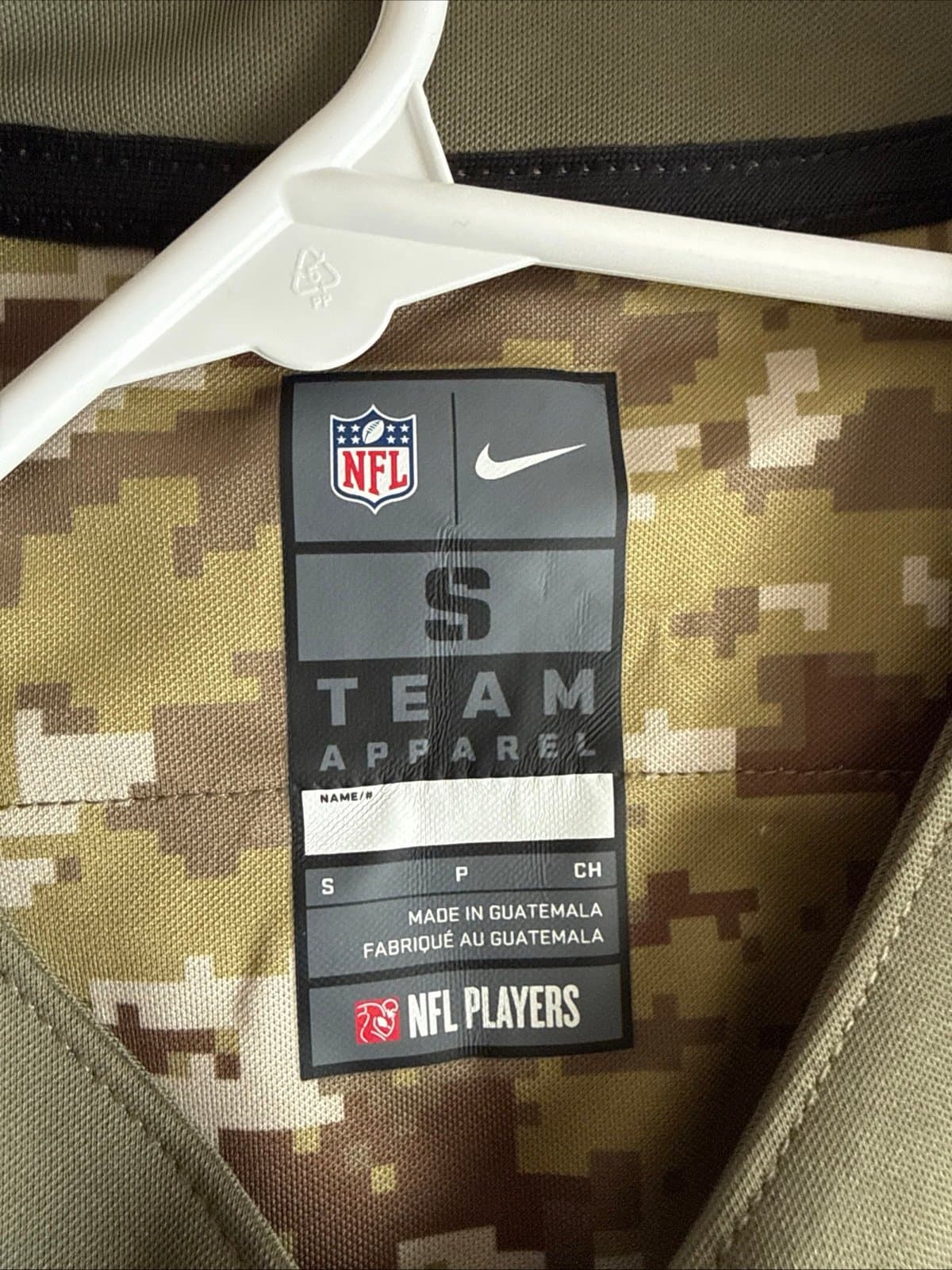 MEN’S NIKE MAXX CROSBY #98 LAS VEGAS RAIDERS SALUTE TO SERVICE LMTD JERSEY SZ S - Thumbnail 4