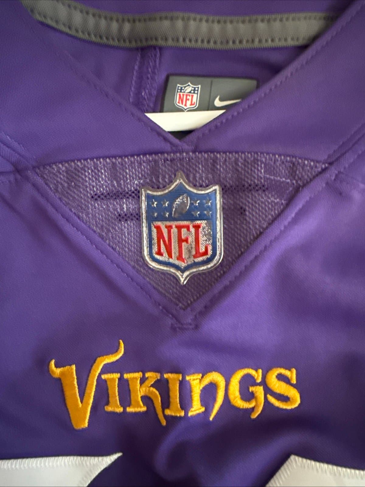 Men’s Nike Stefon Diggs #14 Autographed Vikings Vapor Lmtd Jersey Sz XL - RARE - Thumbnail 6