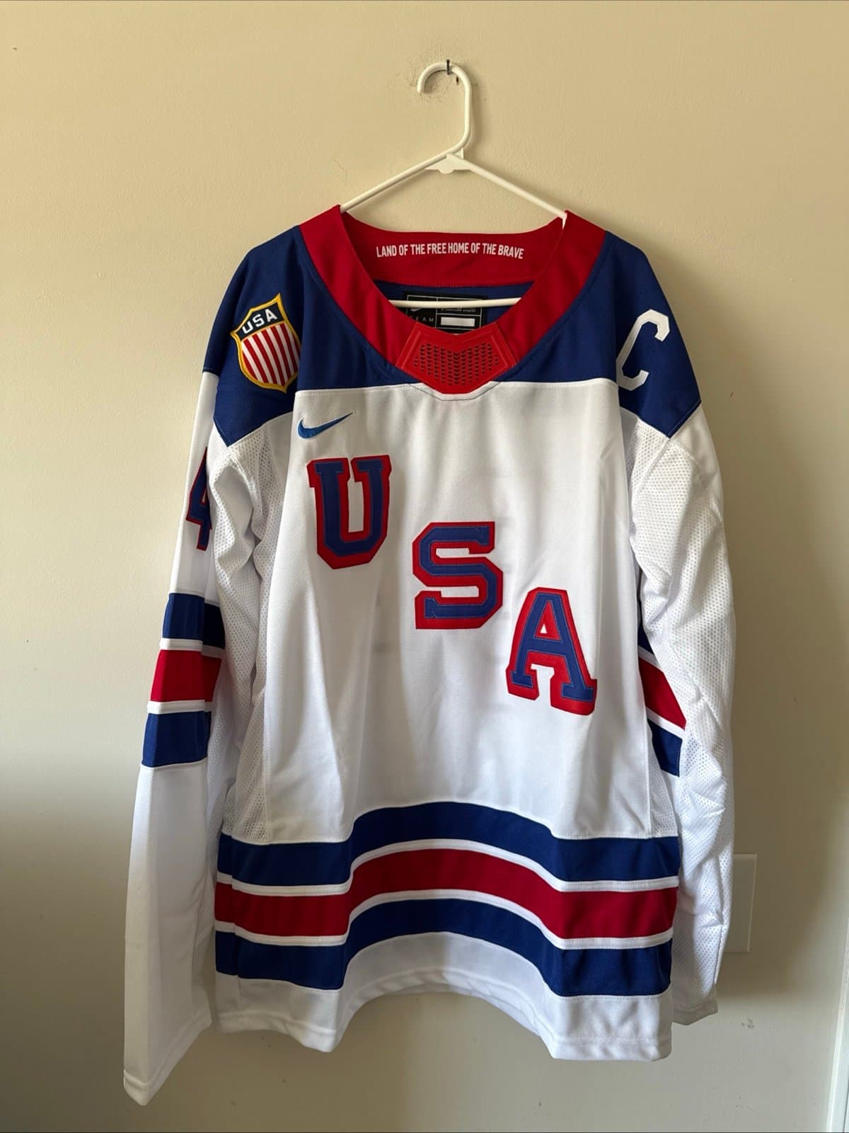 MEN’S NIKE AUSTON MATTHEWS #34 TEAM USA 2026 OLYMPICS JERSEY SZ XL - WHITE RARE - Image 1