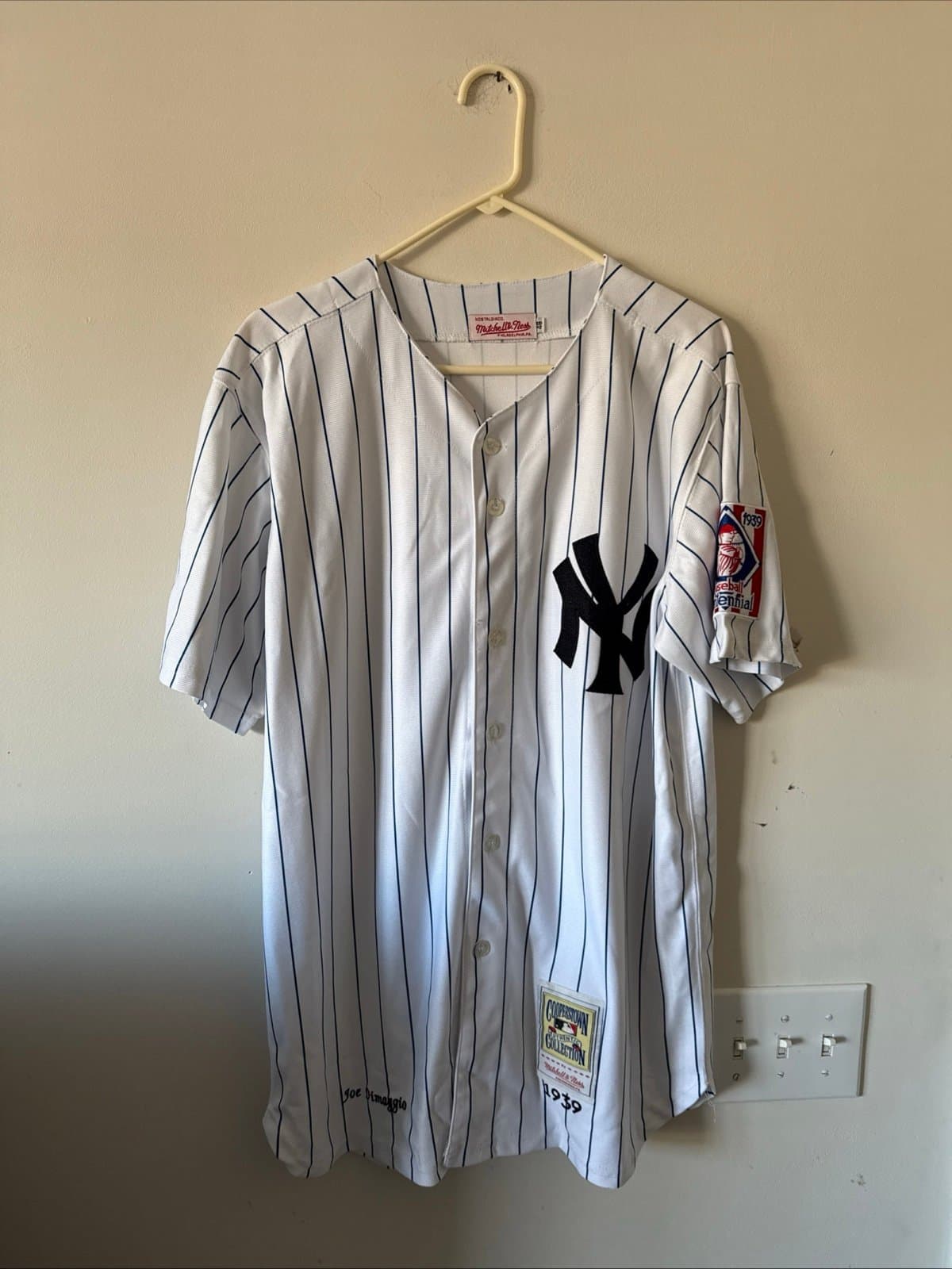 Men’s Mitchell & Ness Joe Dimaggio #5 1939 New York Yankees Jersey Sz 48 - RARE - Image 1
