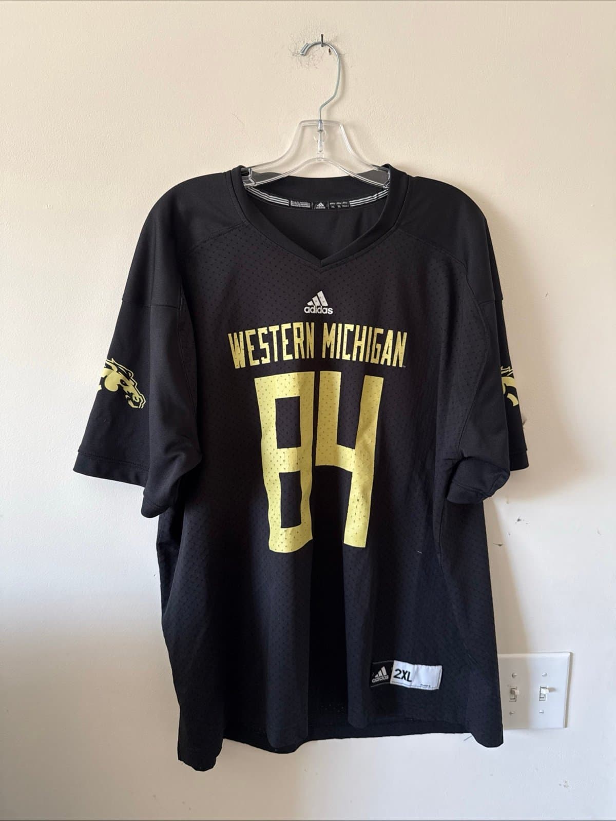 Men’s adidas Corey Davis #84 Western Michigan Broncos NCAA Jersey Sz 2XL - RARE - Image 1
