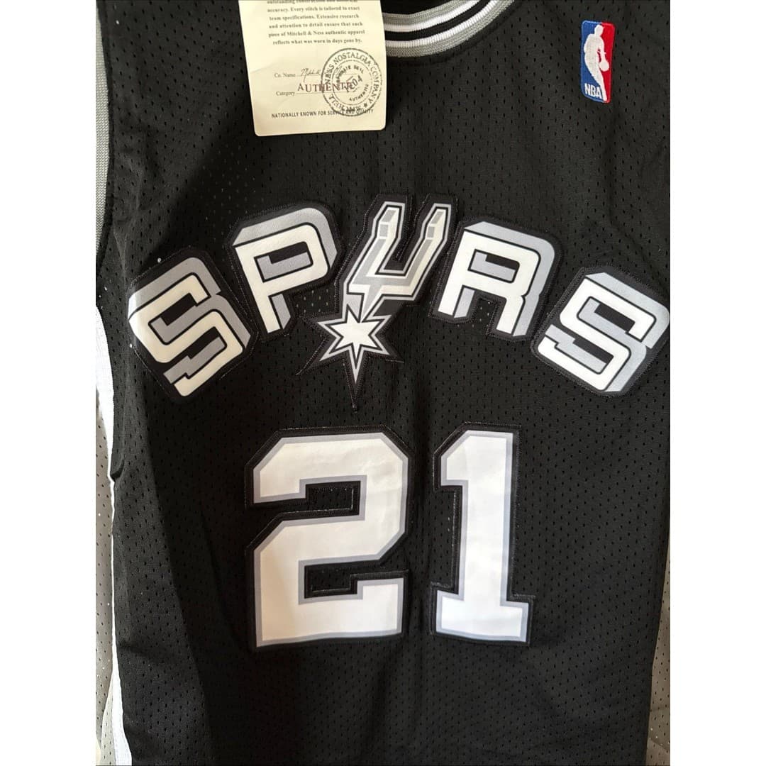 Mitchell-ness Men's Black and Grey Top - Thumbnail 2