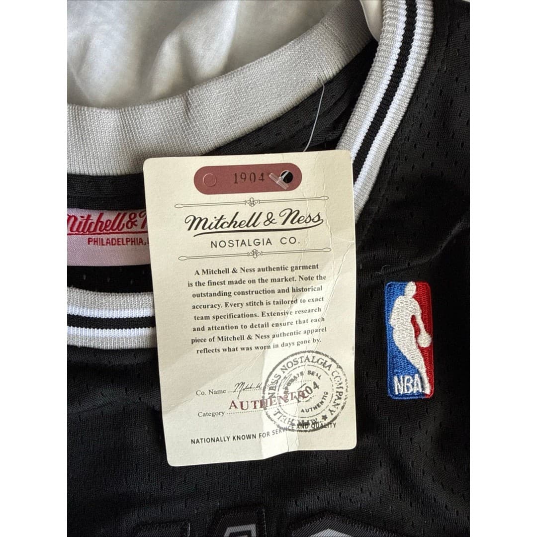 Mitchell-ness Men's Black and Grey Top - Thumbnail 5