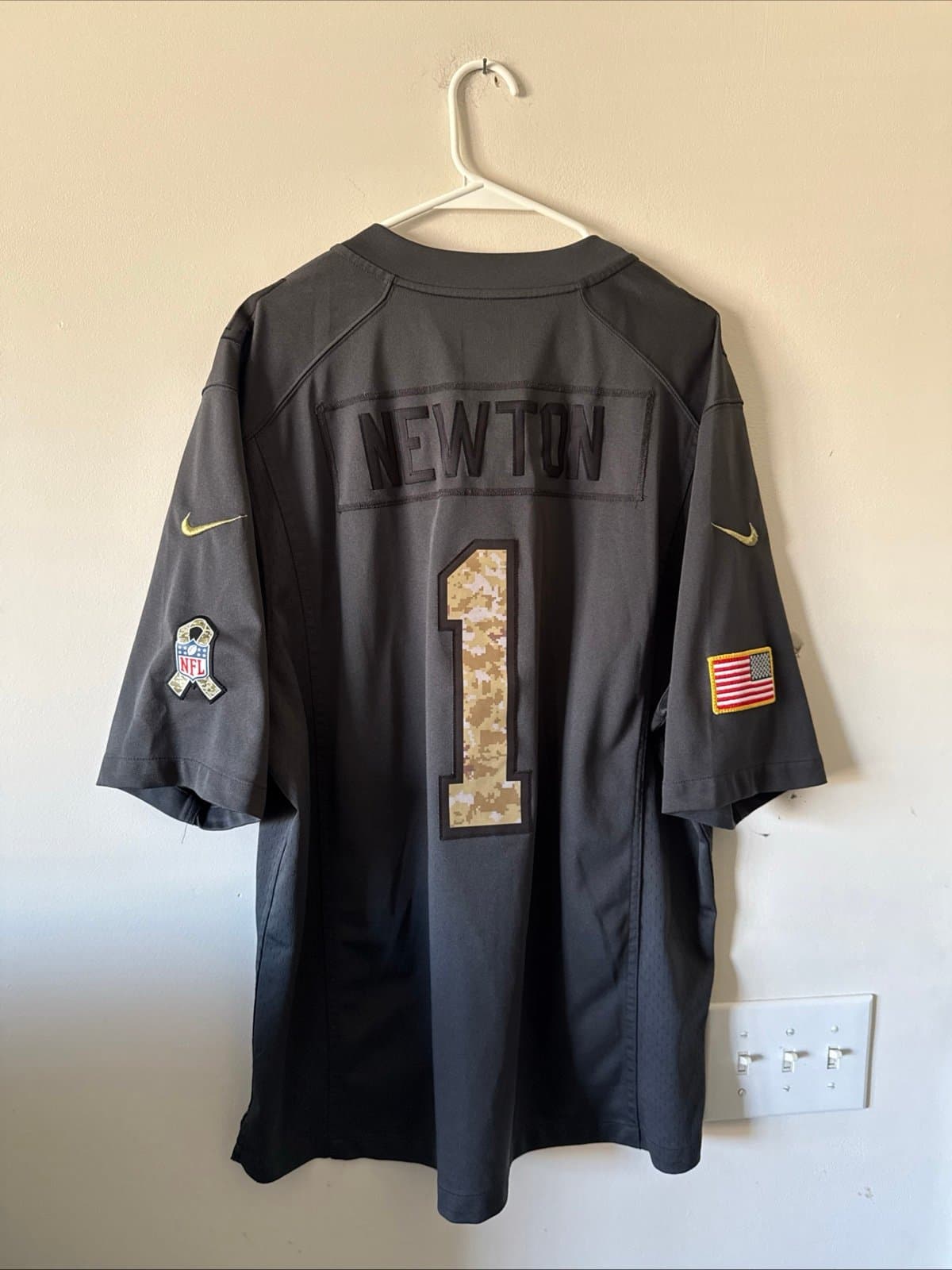 Men's Nike Cam Newton #1 Carolina Panthers Salute To Service Jersey Sz XL - RARE - Thumbnail 6