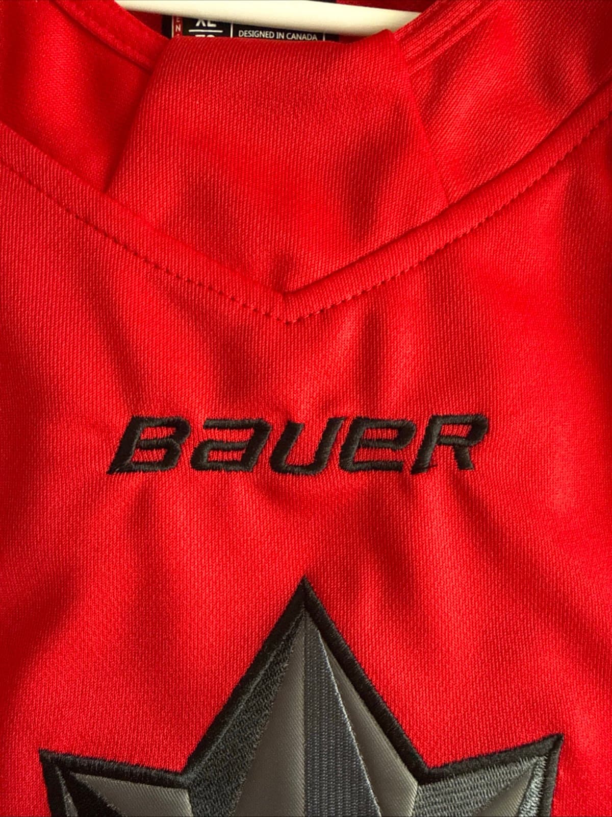 MEN’S BAUER NATHAN MACKINNON #29 TEAM CANADA 2026 OLYMPIC JERSEY SZ XL RED RARE - Thumbnail 4