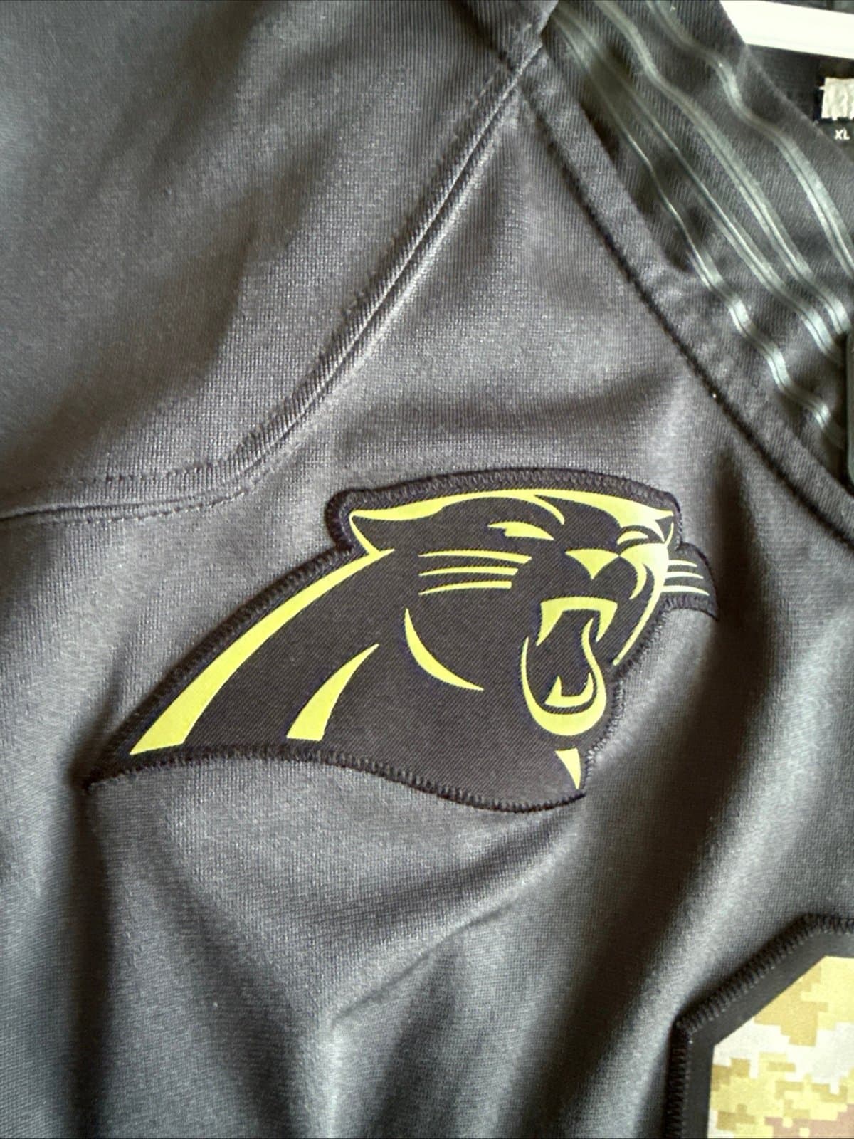 Men's Nike Cam Newton #1 Carolina Panthers Salute To Service Jersey Sz XL - RARE - Thumbnail 5