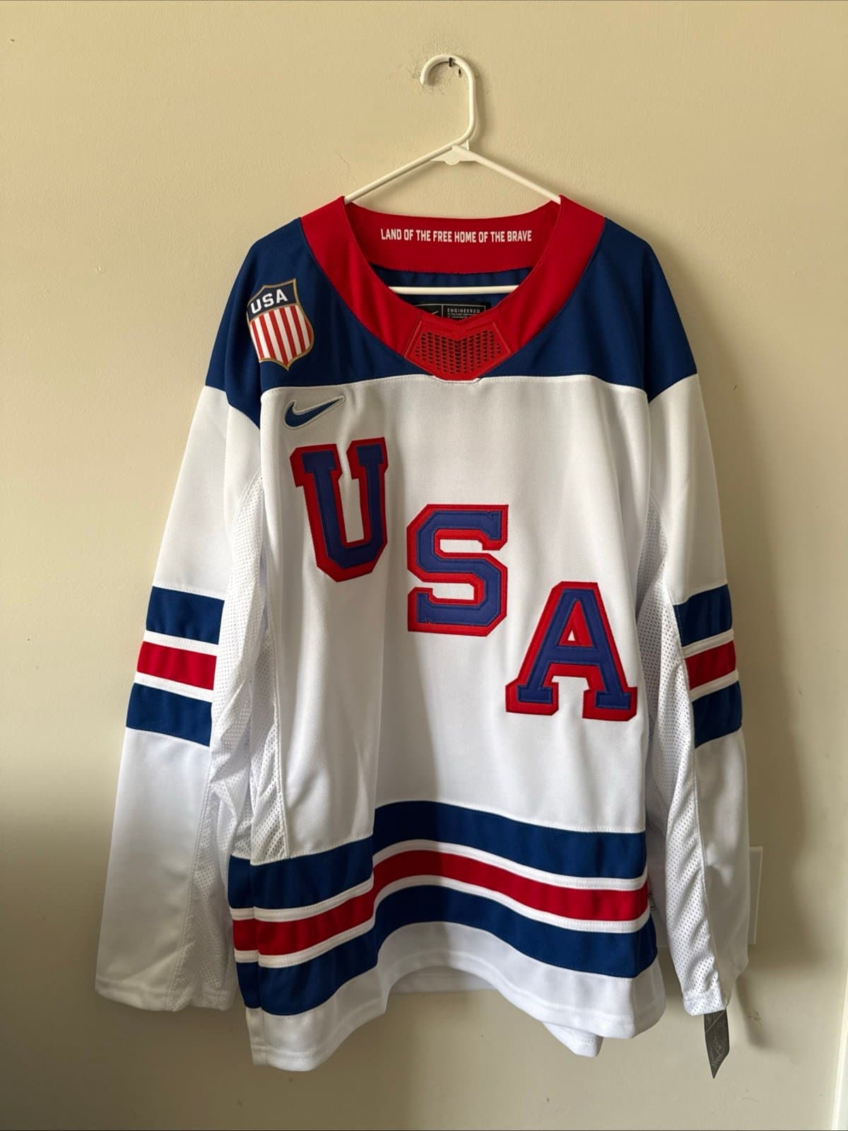 Men’s Nike Brady Tkachuk #7 Team USA 2026 Winter Olympics Jersey Size XL - RARE - Image 1