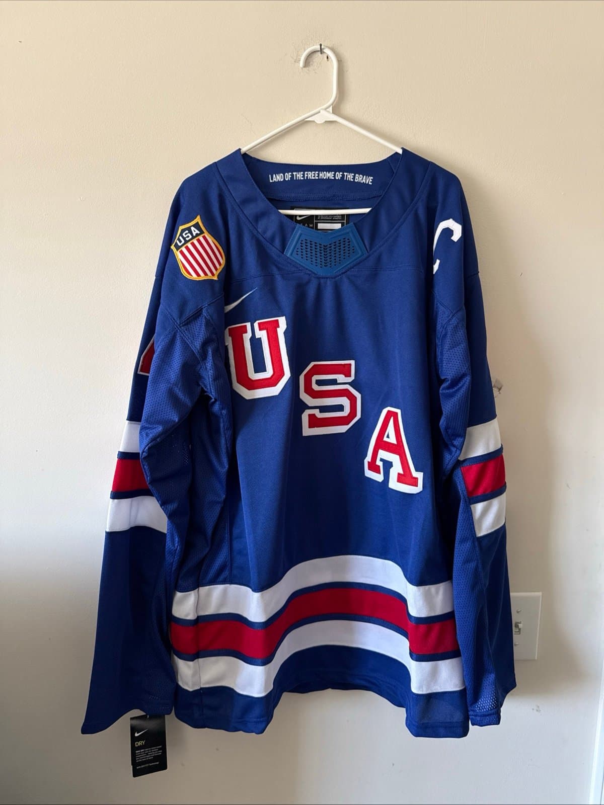 MEN’S NIKE AUSTON MATTHEWS #34 TEAM USA AUTHENTIC 2026 OLYMPICS JERSEY SZ XL NWT - Image 1