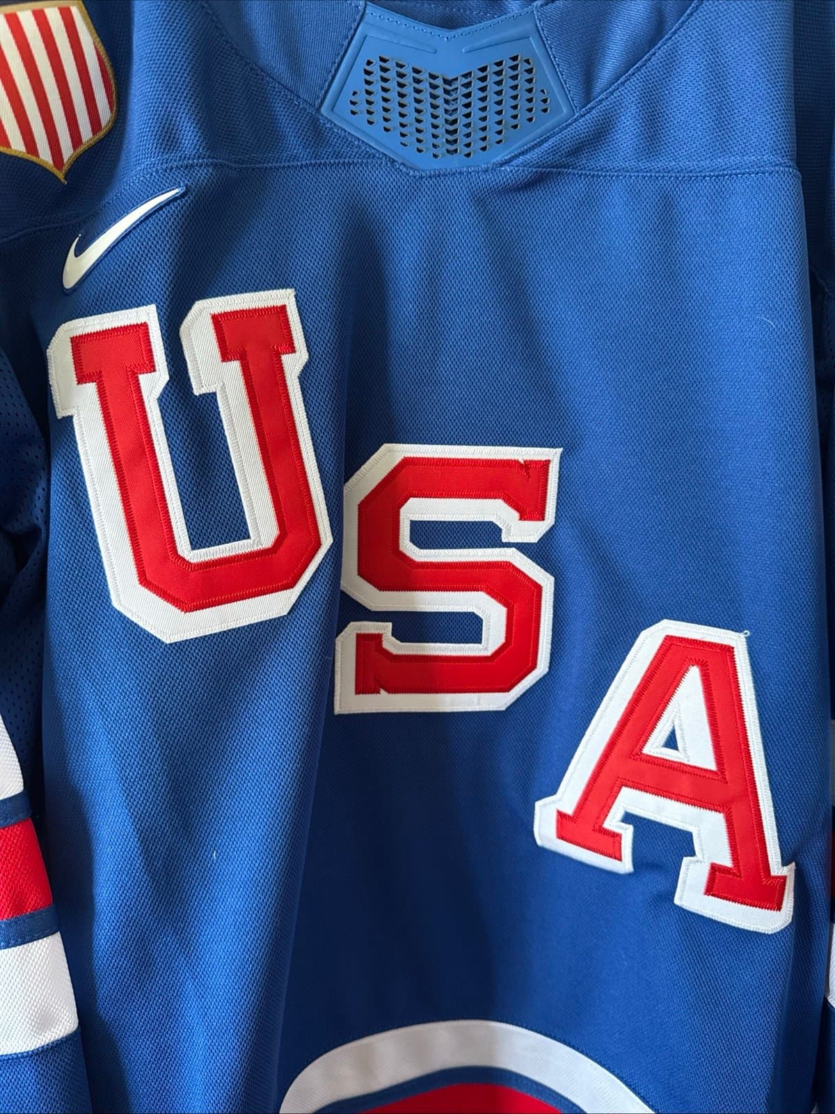 Men’s Nike Connor Hellebuyck #37 Team USA Hockey Jersey 2026 Olympics Sz XL RARE - Thumbnail 2