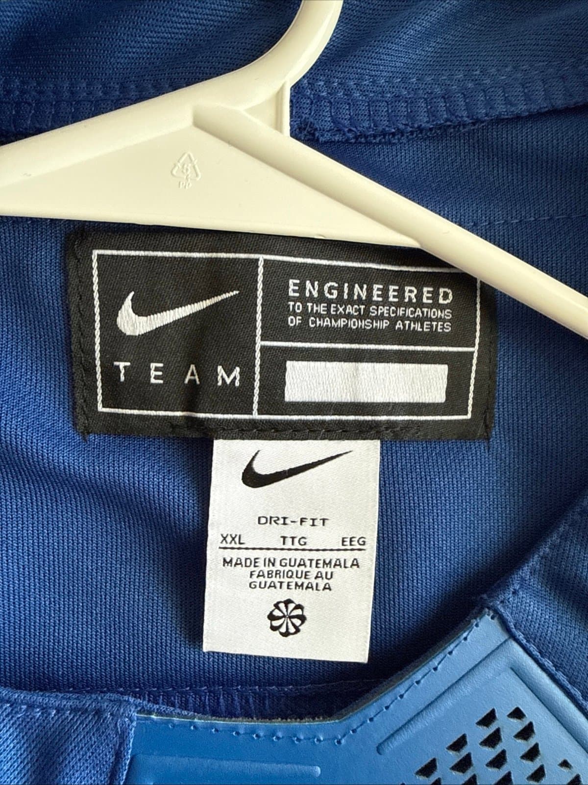 MEN’S NIKE AUSTON MATTHEWS #34 TEAM USA AUTHENTIC 2026 OLYMPICS JERSEY SZ 2XL - Thumbnail 3