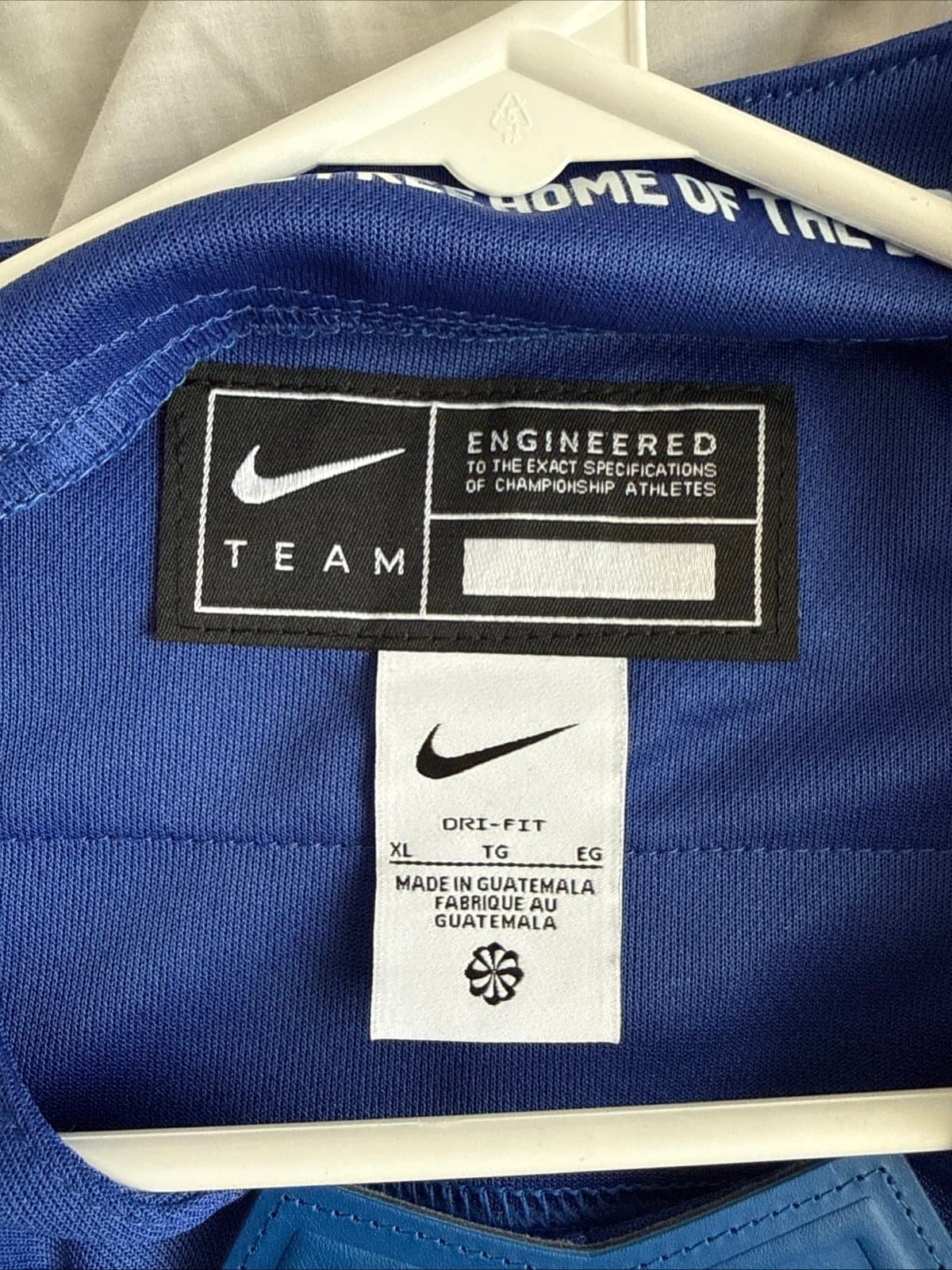 MEN’S NIKE AUSTON MATTHEWS #34 TEAM USA AUTHENTIC 2026 OLYMPICS JERSEY SZ XL NWT - Thumbnail 3