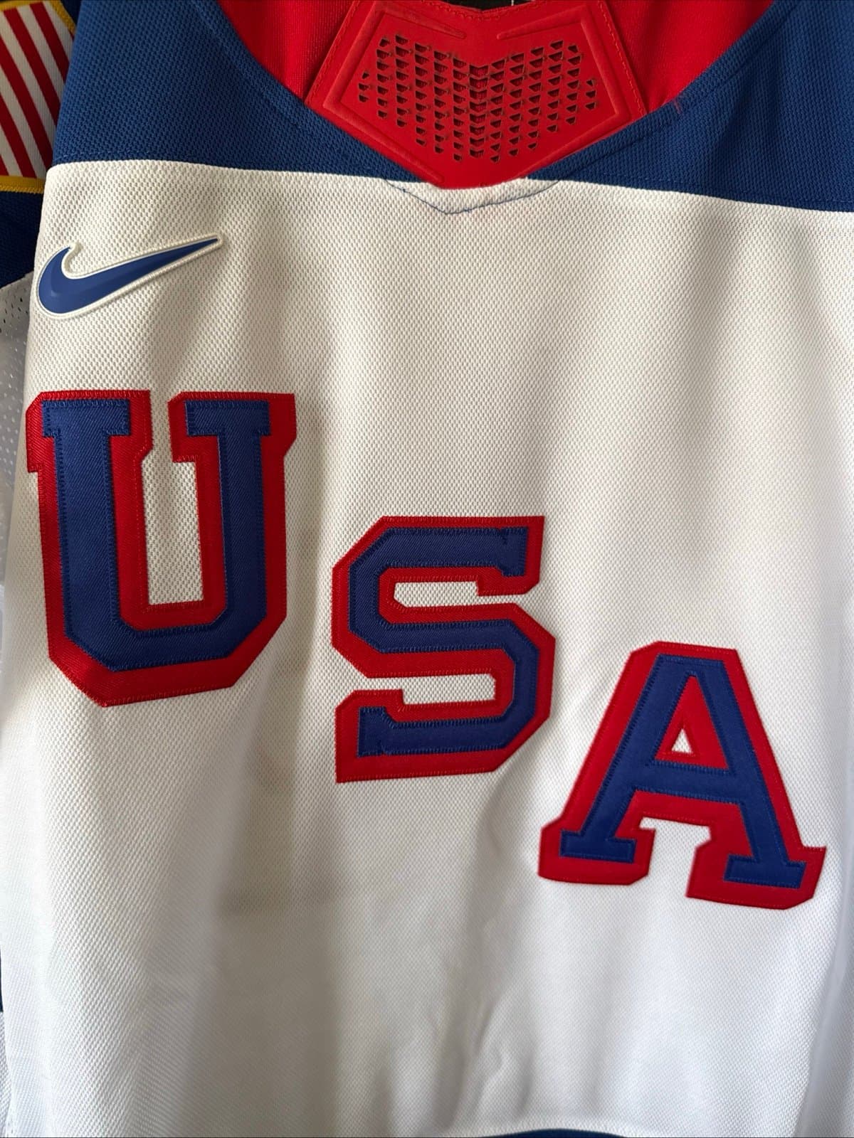 Men’s Nike Jack Hughes #86 Team USA Hockey Jersey 2026 Olympics Sz L White RARE - Thumbnail 2