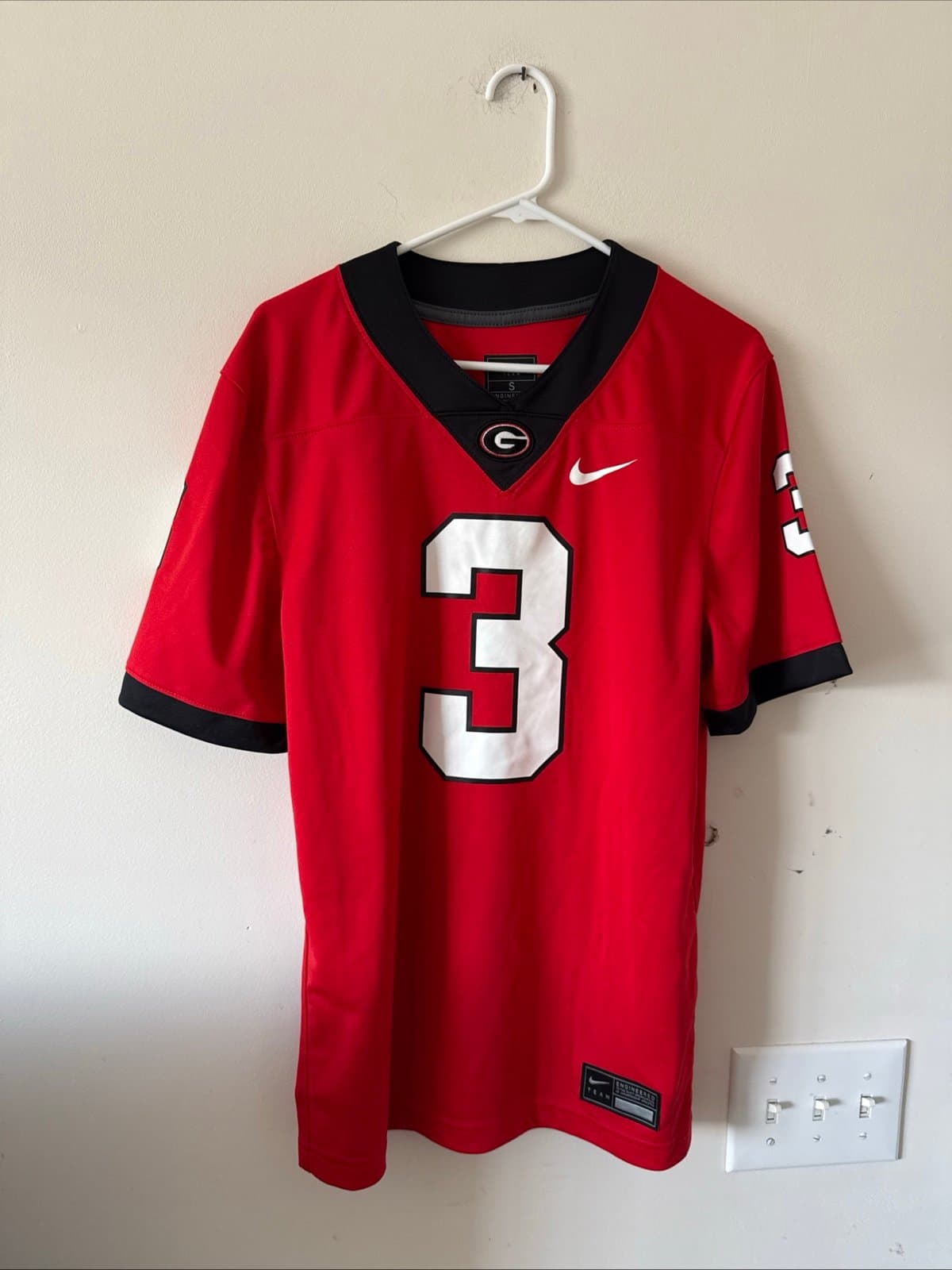 Men’s Nike Todd Gurley II #3 Georgia Bulldogs NCAA Jersey Sz S - Red RARE￼
