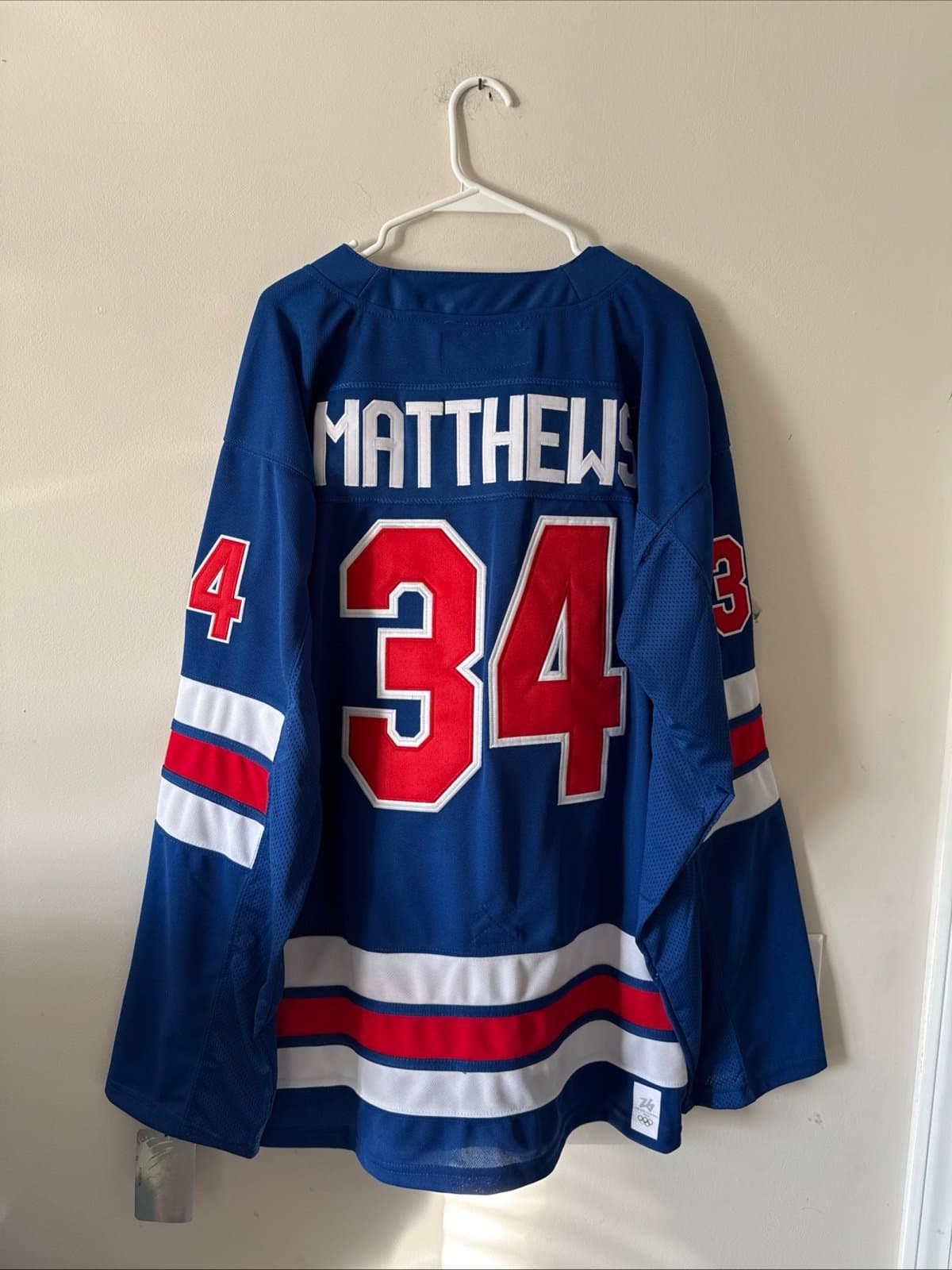 MEN’S NIKE AUSTON MATTHEWS #34 TEAM USA AUTHENTIC 2026 OLYMPICS JERSEY SZ XL NWT - Thumbnail 8