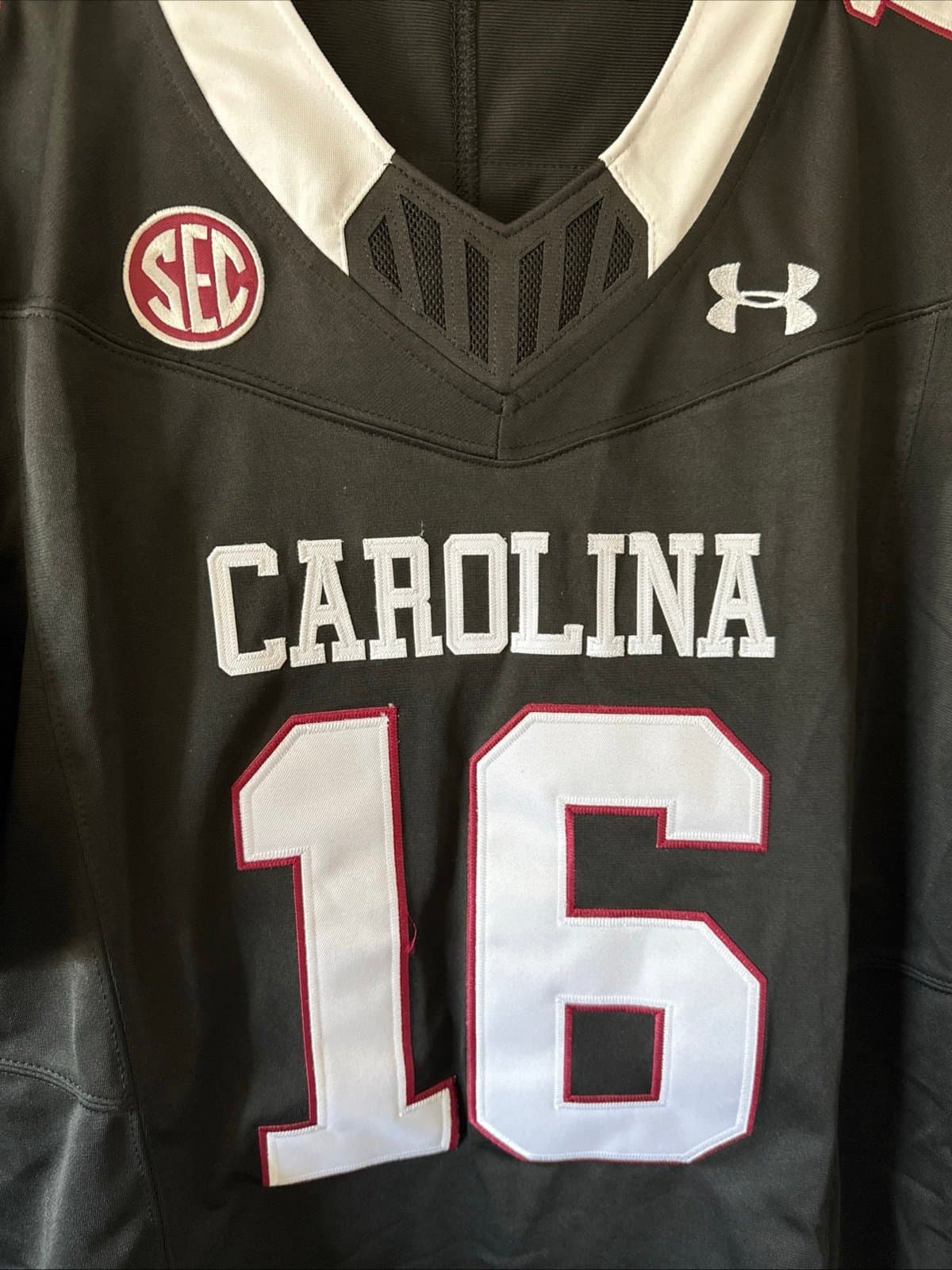 Men’s Under Armour LaNorris Sellers #16 USC Gamecocks Jersey Sz M - RARE - Thumbnail 2