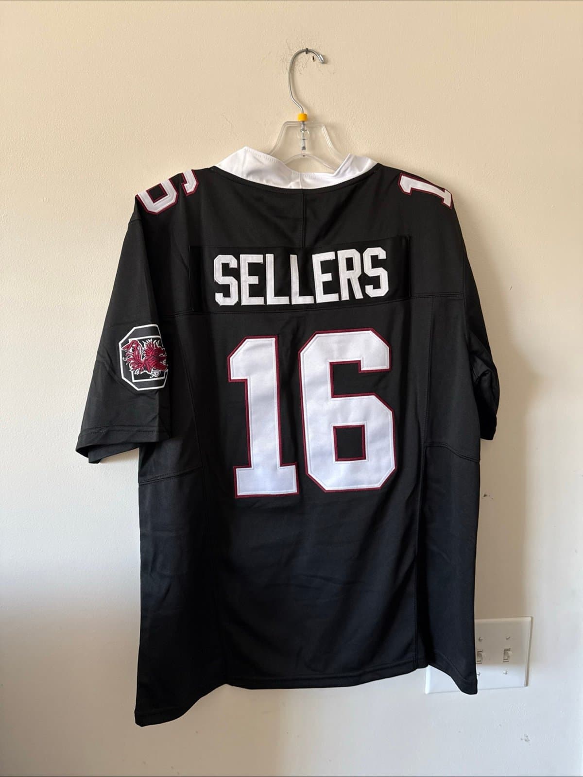 Men’s Under Armour LaNorris Sellers #16 USC Gamecocks Jersey Sz M - RARE - Thumbnail 6