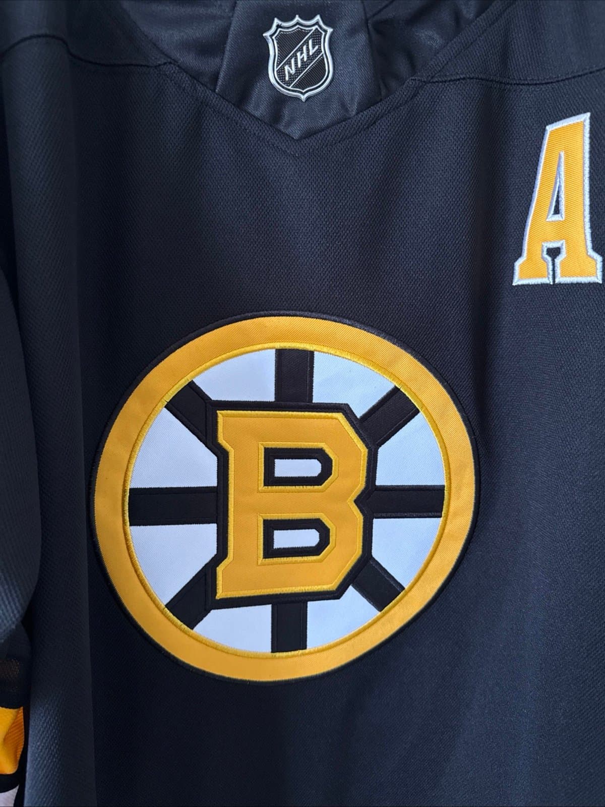 Men’s Fanatics Authentic Pro David Pastrnak #88 Boston Bruins Jersey Sz 54 NWT - Thumbnail 2