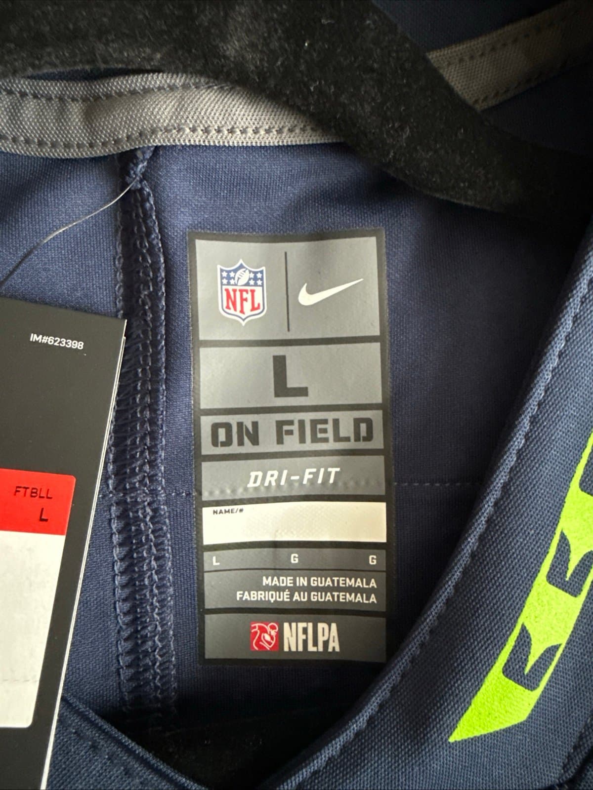 Men’s Nike Russell Wilson Seattle Seahawks Vapor Lmtd Captain Jersey Sz L - NWT - Thumbnail 4