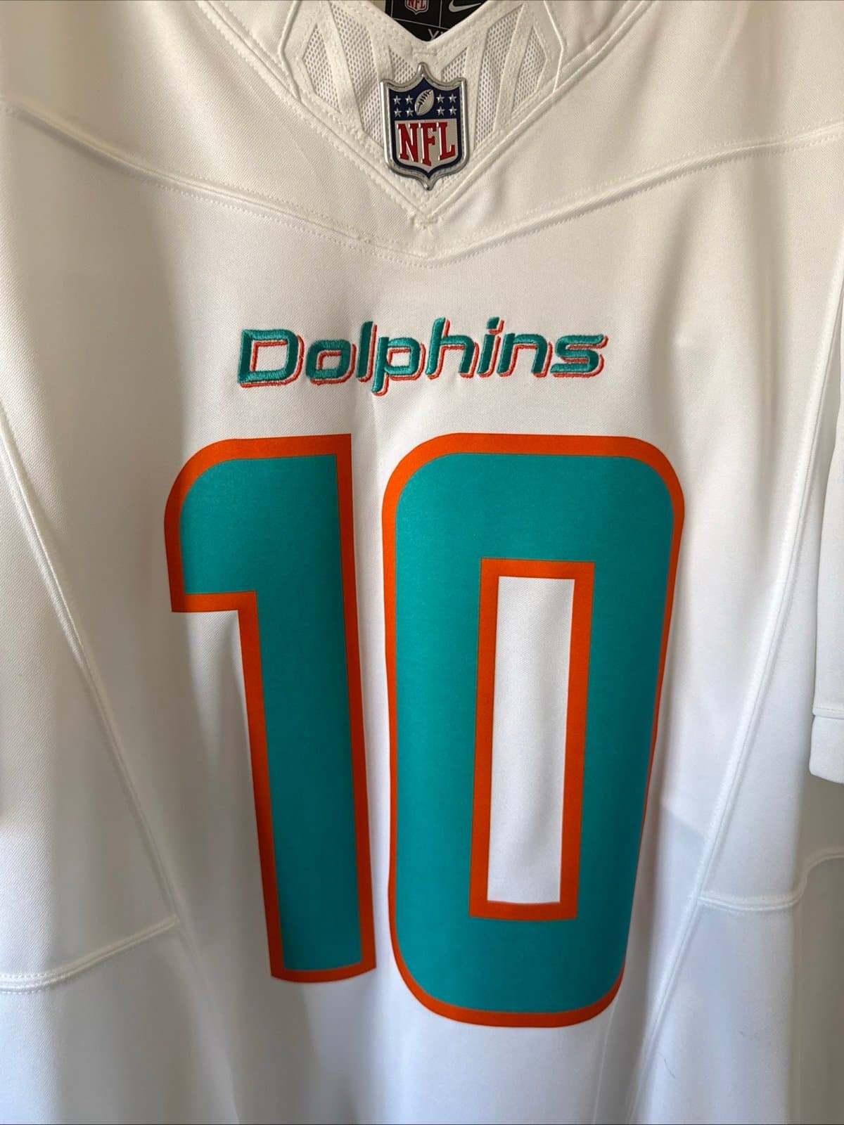 Men’s Nike Tyreek Hill #10 Miami Dolphins Vapor Lmtd NFL Jersey Sz XL - White - Thumbnail 2