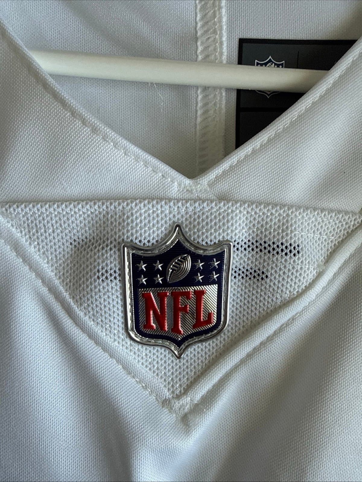 Men’s Josh Jacobs #28 Las Vegas Raiders Vapor Limited Jersey 21’ Color Rush Sz L - Thumbnail 5