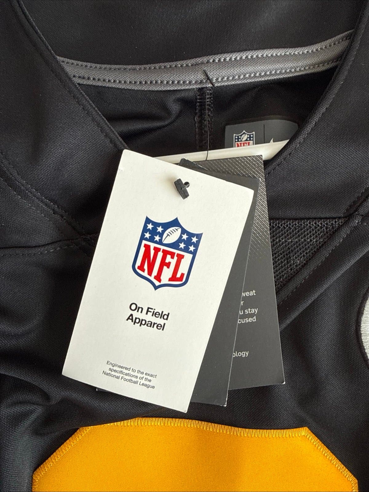 Men’s Nike Kenny Pickett #8 Steelers Vapor Lmtd Jersey Color Rush Sz L NWT RARE - Thumbnail 6