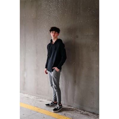 Werk Dancewear/Wavryn Active Black Lightweight Hoodie - Size Medium - Thumbnail 3