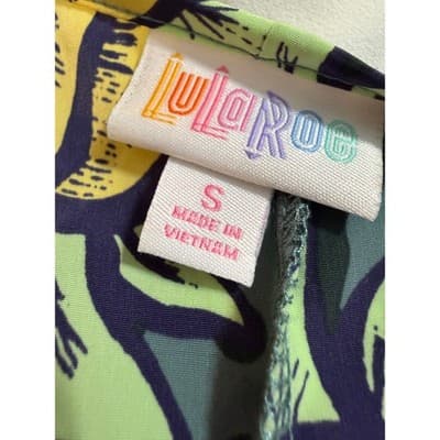 LuLaRoe Lindsay Floral Print Kimono 3/4 Sleeve - Size Small - Thumbnail 3