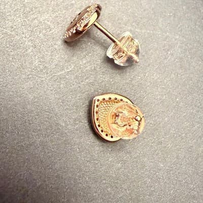 Gold Heart Stud Earrings with Q Initial - Thumbnail 3