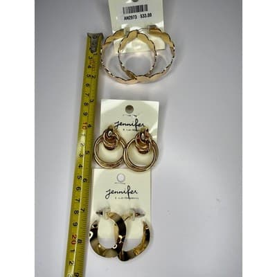5 sets Jennifer & Company Gold Hoop Earring Bundle - NEW - Thumbnail 6