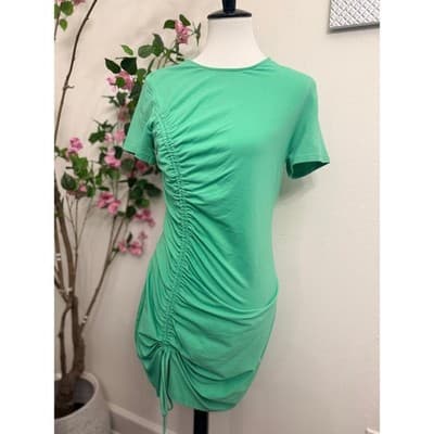 Green Ruched Bodycon Mini Dress Short Sleeve Stretch Casual Trendy Size Medium - Thumbnail 2