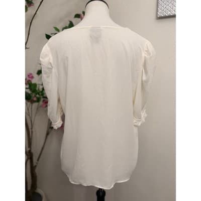 Worthington Ivory Blouse L V-Neck Ruffle Sleeve Flowy Work Top Size Large - Thumbnail 4