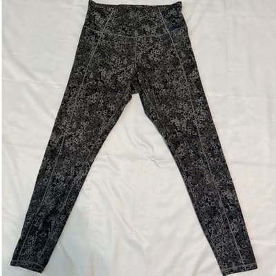 Puma Floral Print Leggings Women Size S Gray Black High Rise Workout Yoga Pants - Image 1